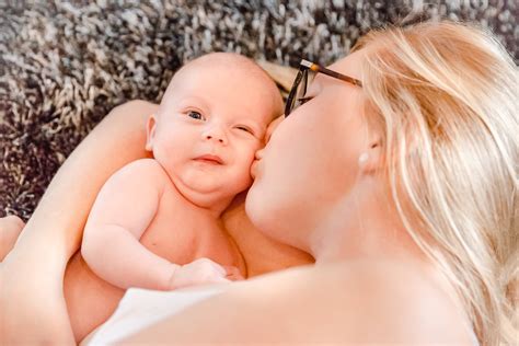 Baby Newborn FOTO Piano Angelika Kranz