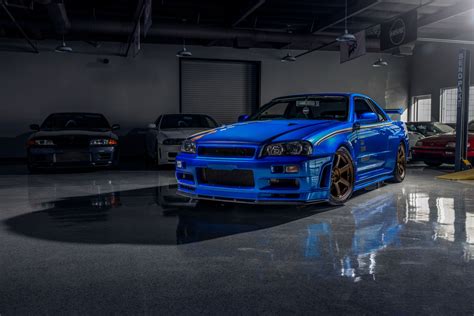 Nissan Skyline R34 Gt R V Spec Ii Driven By Paul Walker Is A True Unicorn Carscoops