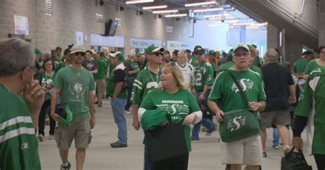 ‘I give it a 10 out of 10’: Saskatchewan Roughriders fans rave about ...