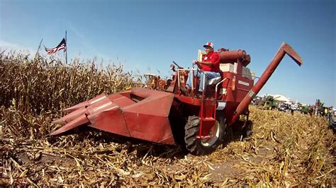 Mccormick 91 Combine Youtube