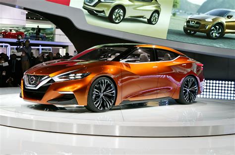 Nissan Sport Sedan Concept First Look - Motor Trend