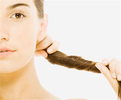 The shocking lifestyle habit that is causing your oily hair 24
