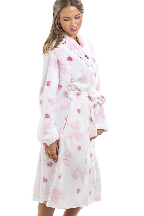 White Supersoft Fleece Pink Heart And Bow Print Bathrobe