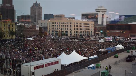 Milwaukee Bucks Win Nba Championship See Photos From Historic Night