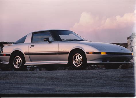 1985 Mazda RX-7 - Information and photos - MOMENTcar