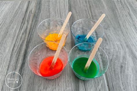 Easy Fizzy Egg Dyeing Science Experiment Mombrite