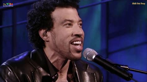 Lionel Richie - Easy | Music Video Live Chords - Chordify