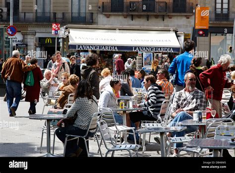 Barcelona Street Cafe Hi Res Stock Photography And Images Alamy