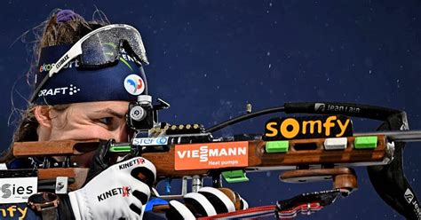 Biathlon WM Justine Braisaz Bouchet Mit Hingabe Einer Mama Zur Gold