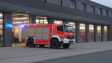 neues TLF3000 Einsatzfahrt Löschzug Feuerwehr Mülheim a d Ruhr