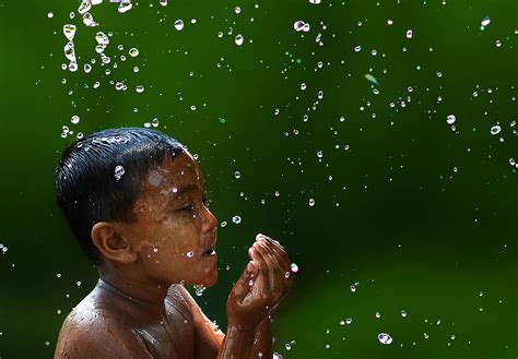 Inilah 3 Dampak Buruk Mandi Malam Yang Wajib Kamu Ketahui Bisa