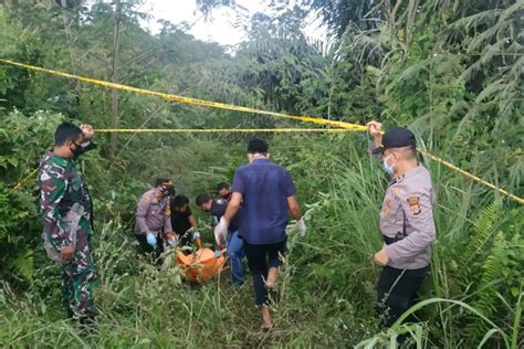 Warga Temukan Mayat Perempuan Tanpa Identitas Di Gunung Salak ANTARA