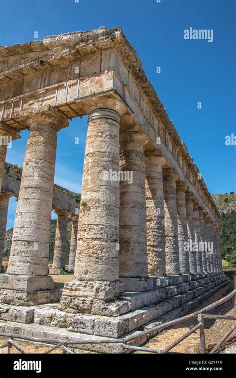 Holiday. Sicily, Trapani. Beaches, wild nature Stock Photo - Alamy