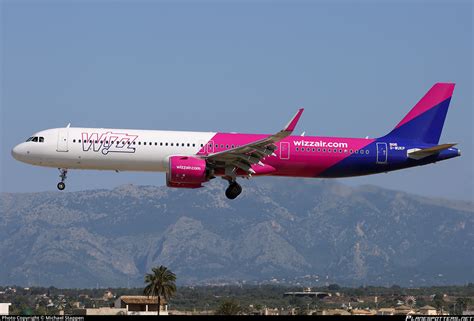 G WUKP Wizz Air UK Airbus A321 271NX Photo By Michael Stappen ID