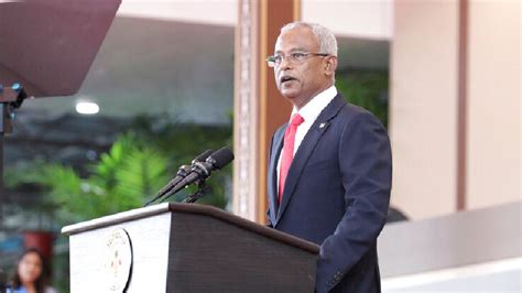 Male - Maldives President Ibrahim Mohamed Solih promises garage ...