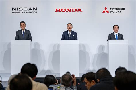 Nissan Honda và Mitsubishi Motors đang đàm phán hợp nhất kinh doanh