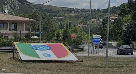 Ritiro Napoli Castel Di Sangro Accoglie Così I Campioni Ditalia