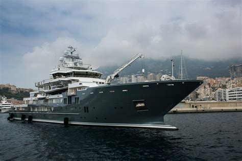 Andromeda Yacht • Yuri Milner 250m Superyacht