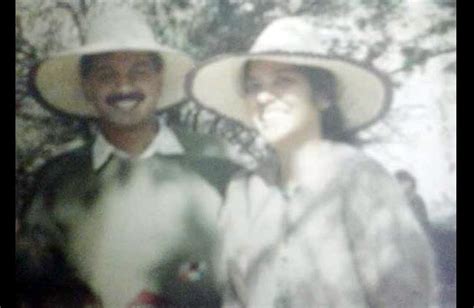 Rare pictures of Arvind Kejriwal with family