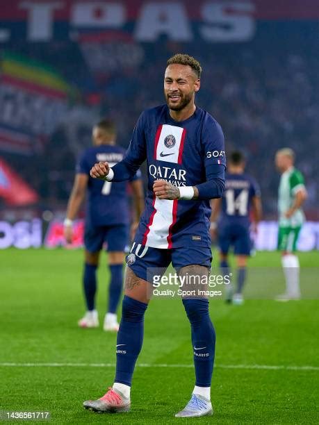 Neymar Celebration Psg Photos and Premium High Res Pictures - Getty Images