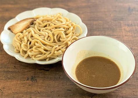 絶品！セブン×とみ田のつけ麺がコンビニのクオリティをはるかに超える Macaroni