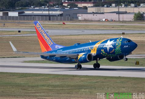 N727SW Southwest Airlines Boeing 737 700 By Luke Ayers AeroXplorer