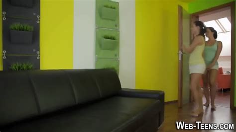 Teen Lesbian Fingers Cunt