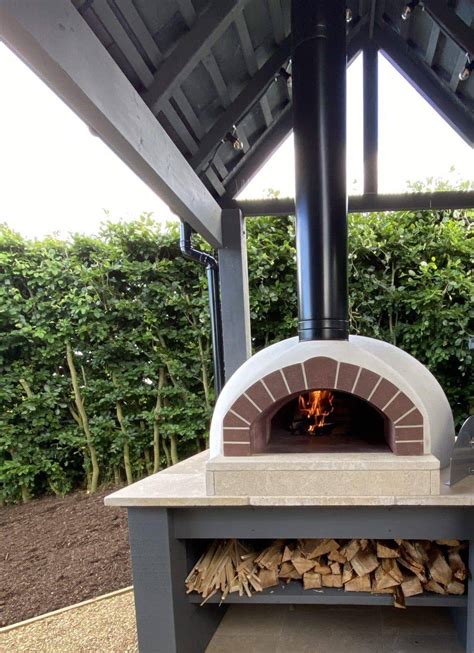 Wood Fired Outdoor Pizza Ovens The Stone Bake Oven Company