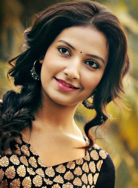 Subhashree Ganguly Biography • Bengali Film Actress