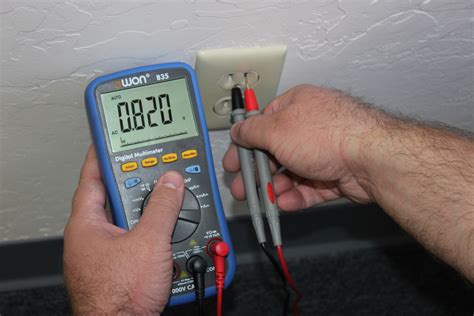 What Setting On Multimeter To Test Outlet