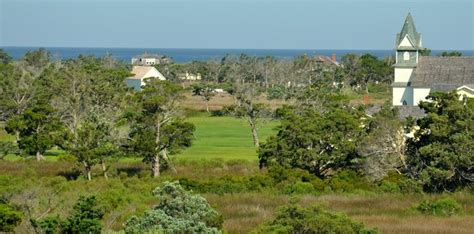 Portsmouth: The Hidden Island In North Carolina With A Ghost Village You Must Visit