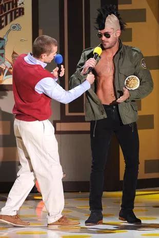 Zac Efron Dave Franco Ass