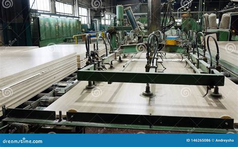 Production of Laminated Fiberboard. Fibreboard Sheets for Furniture ...