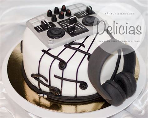 Disc Jockey Birthday Cake