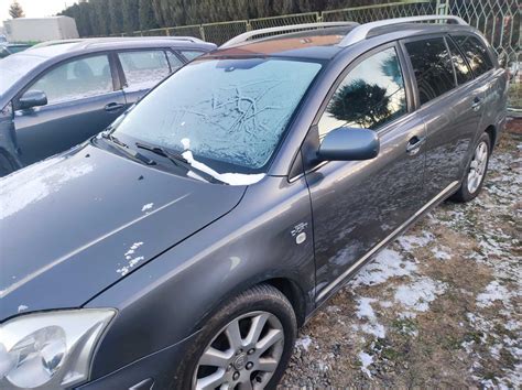 Zderzak Przedni F Toyota Avensis T Kompletny Ryki Olx Pl