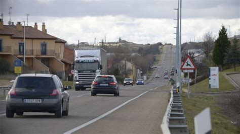 La Junta adjudica a León la conservación de las carreteras al oeste de