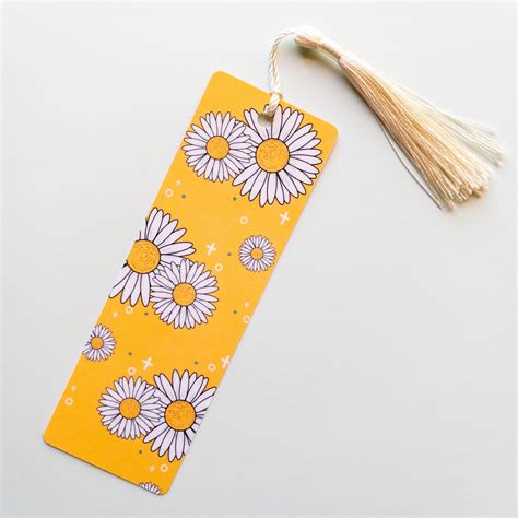 Spring Daisy Bookmark Floral Bookmark Illustrated Design Etsy