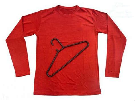 New Balance Cotton Mens Red Full Sleeve T Shirt Size Medium At Rs 120