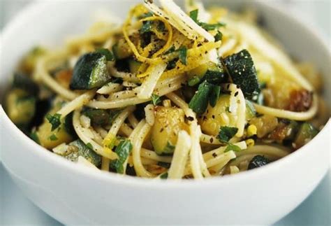 Spaghetti Aux Courgettes Et Au Citron