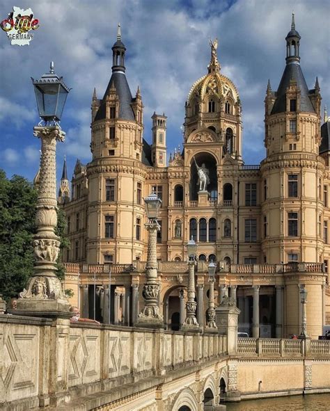 Schwerin castle | PHOTOGRAPHER: 🏆@rickpix.dd on IG. | Germany castles ...