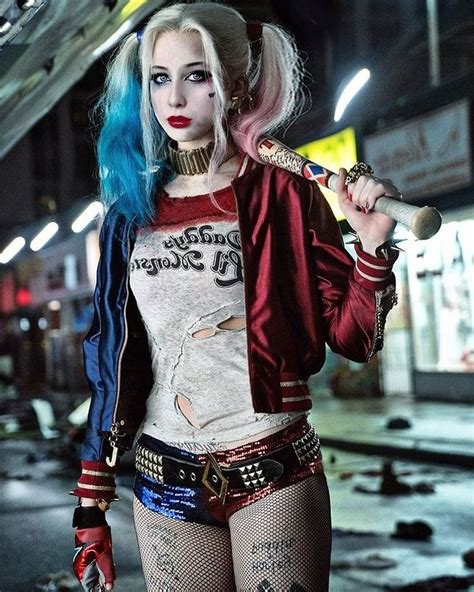 Pin On Harley Quinn The Act Of Play