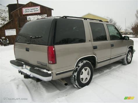 1999 Sunset Gold Metallic Chevrolet Tahoe Ls 75312901 Photo 2