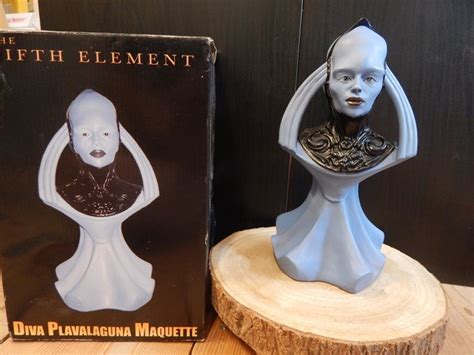 The Fifth Element Diva Plavalaguna Maquette - Buste Beeldje - Catawiki