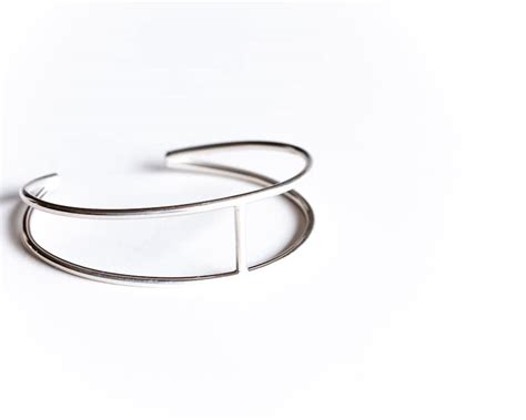 Minimalist Silver Cuff Bracelet Modern and Sculptural Wire - Etsy