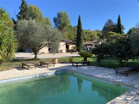 Luxus Haus Mit Schlafzimmer Zu Verkaufen In Roquevaire Provence