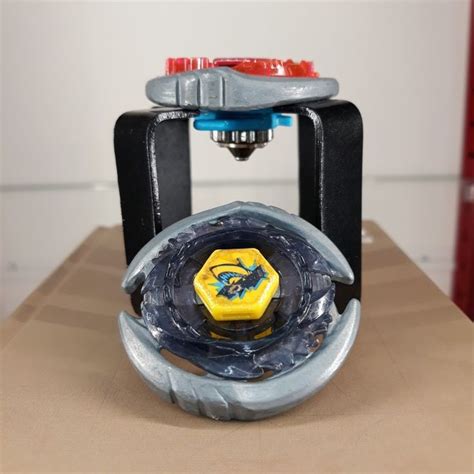 Épinglé Par Roo Sur Beyblade