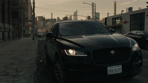 Jaguar F Pace Car In The Equalizer S02e12 Somewhere Over The Hudson