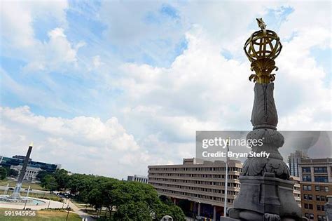 Indiana War Memorial Museum Photos and Premium High Res Pictures - Getty Images