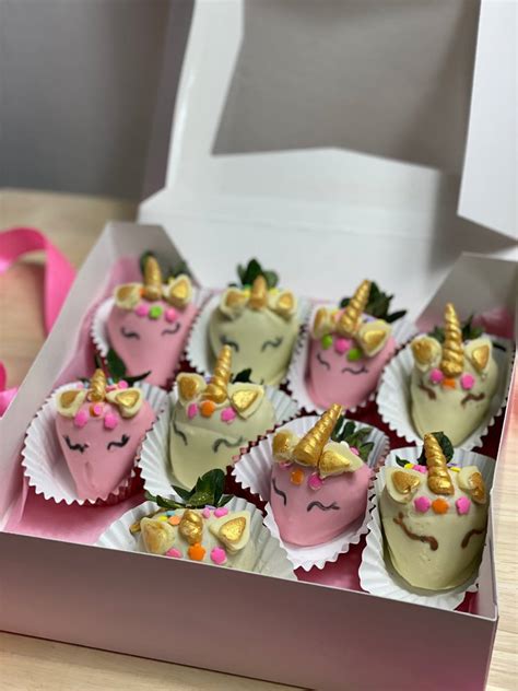 Unicorn Chocolate Covered Strawberries