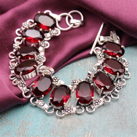 Винтажный гранатовый браслет